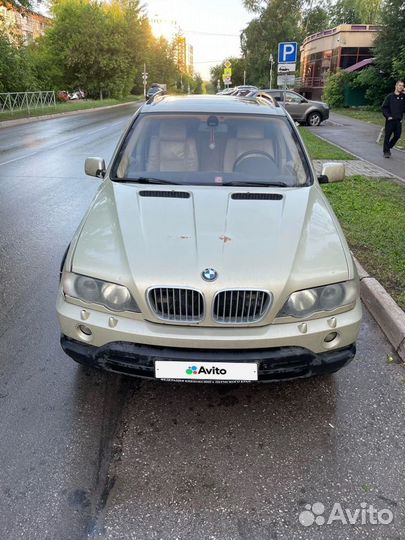 BMW X5 4.4 AT, 2001, битый, 400 000 км
