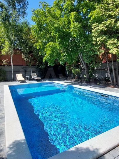 Дом 280 м² на участке 10 сот.