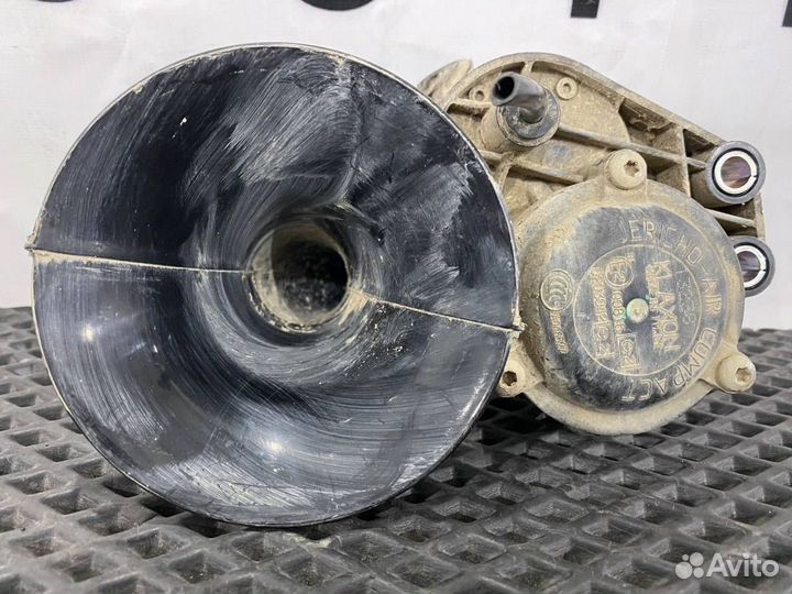 Сигнал звуковой Renault Magnum 21701326