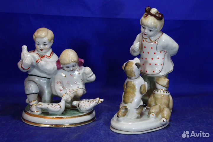 Фарфоровая статуэтка Дети и голуби А ну ка отними