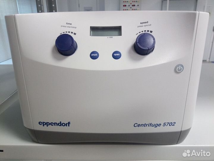 Центрифуга Eppendorf