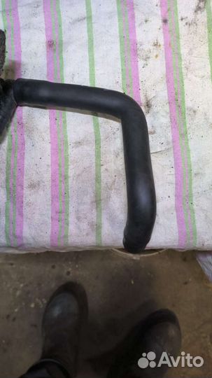 Шланг вентиляции картерных газов Audi 054133999C