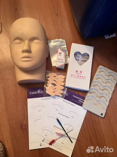 Манекен для наращивания ресниц