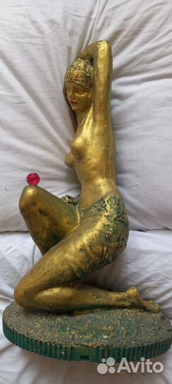 Скульптура статуэтка Женщина. винтаж. 60см 17кг