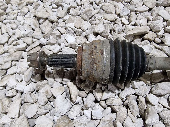 Привод левый Лансер 10