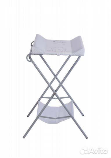 Пеленальный столик