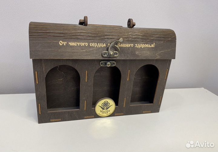 Коробка подарочная деревянная