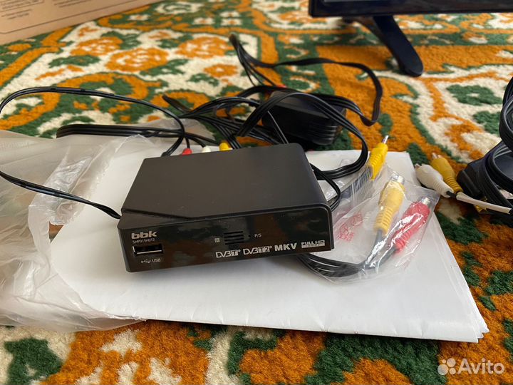 Цифровой ресивер приставка для тв BBK