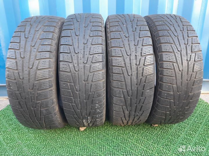 Nokian Tyres Hakkapeliitta R 225/65 R17 124R