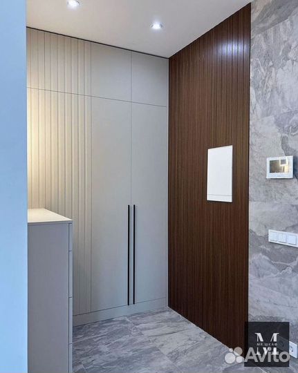 Шкаф распашной с фрезеровкой