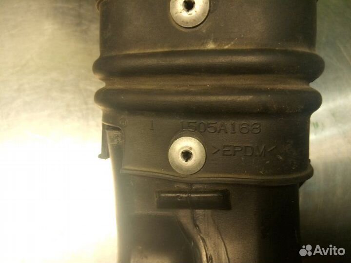 Воздухозаборник Mitsubishi Outlander Xl CW4W 4B11