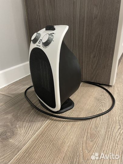 Тепловентилятор / обогреватель Electrolux