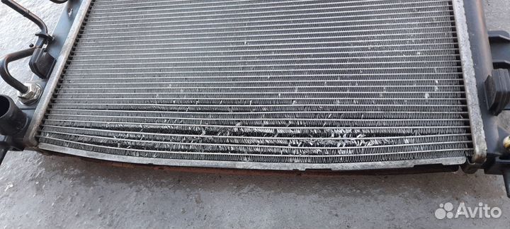 Радиатор основной Kia Soul 2 АКПП с дефектами