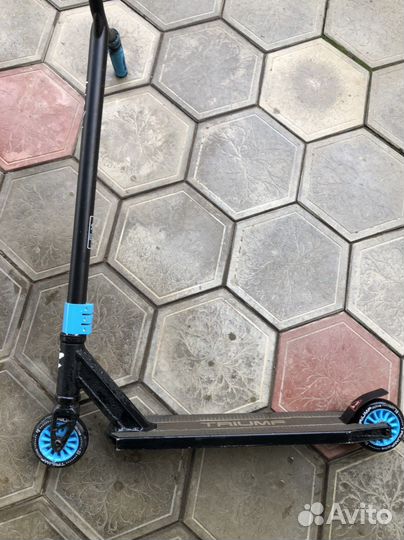 Самокат трюковой