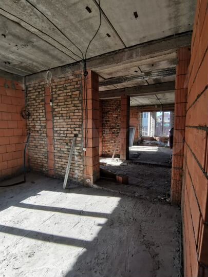 Дом 185 м² на участке 6,5 сот.