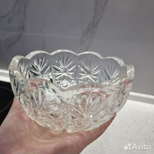 Ваза хрустальная