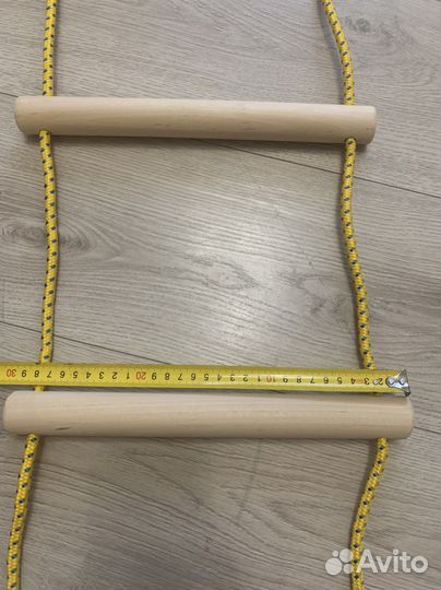 Веревочная лестница деревянная для турника