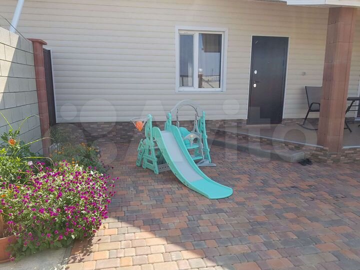 Дом 100 м² на участке 3 сот.