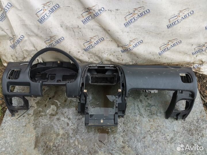 Торпедо Mitsubishi Carisma I рестайлинг (1999—2004