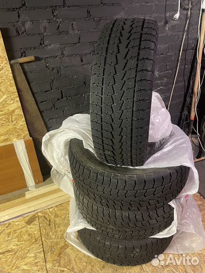 Toyo Winter Tranpath S1 265/65 R17 112M