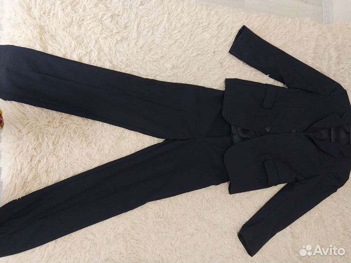 Школьный костюм