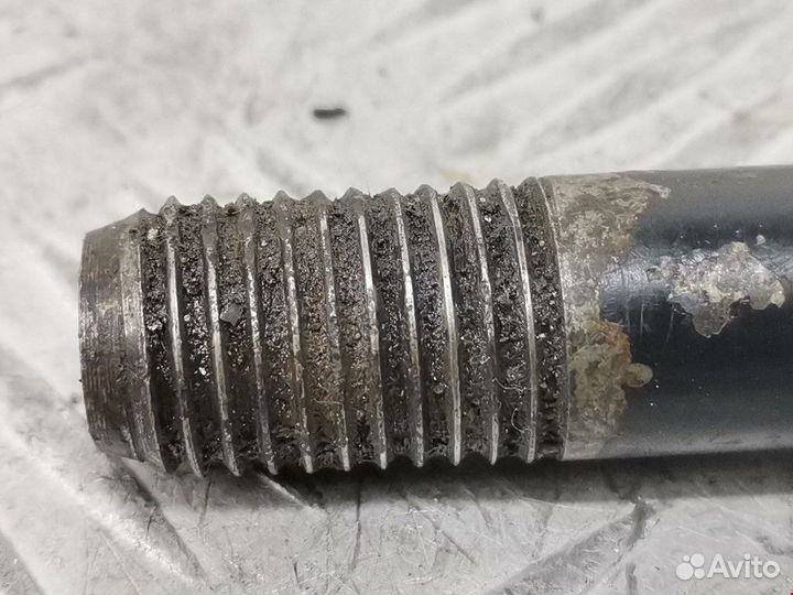 Крюк буксировочный Renault Scenic рест. 2002