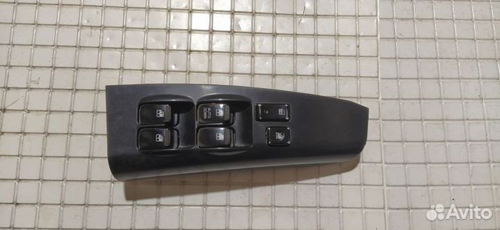 Блок управления стеклоподъёмниками Kia Sportage JE