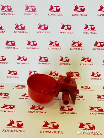 Поилка чашечная на клетку