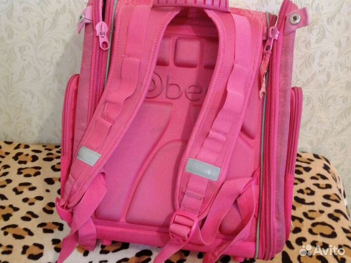 Рюкзак школьный