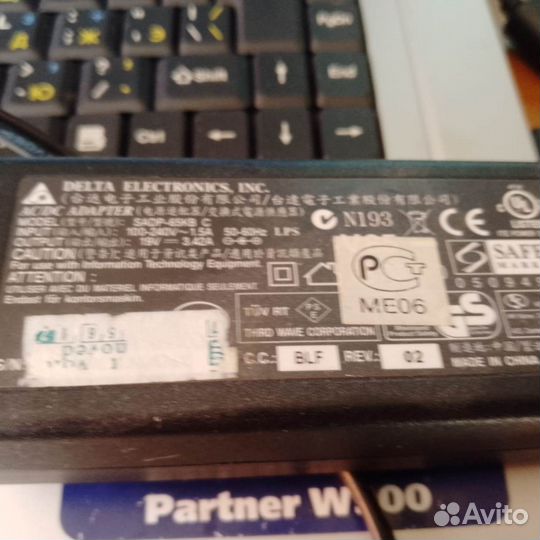 Ноутбук Roverbook partner W500L