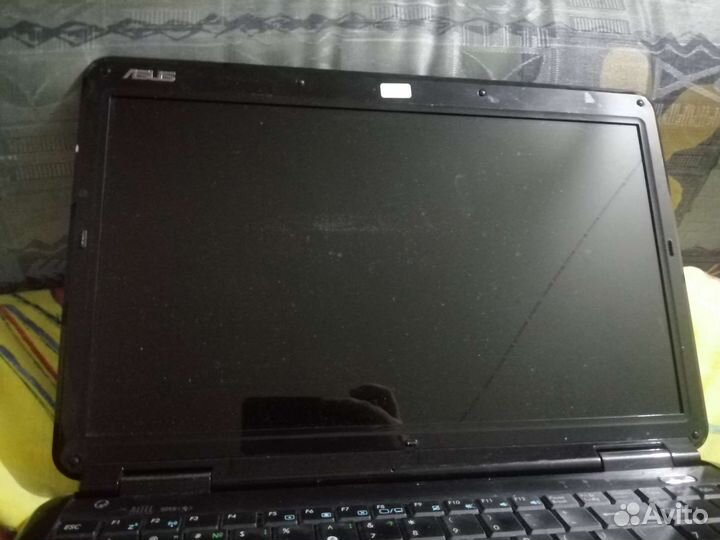 Ноутбук asus