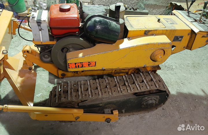 Мини-трактор YANMAR YM1100, 2000