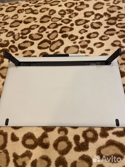 Графический экран Wacom One 13, белый