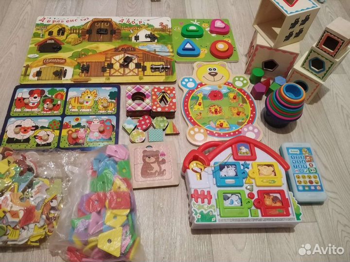 Развивающие игрушки