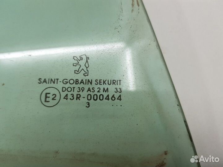 Стекло заднее правое (Peugeot 206)