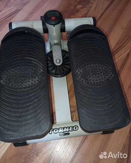 Тренажер степпер torneo