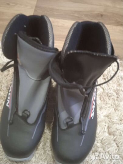 Лыжные ботинки salomon sns