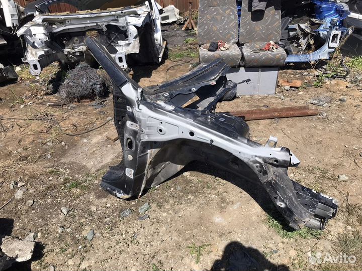 Четверть передняя правая Honda Accord 8