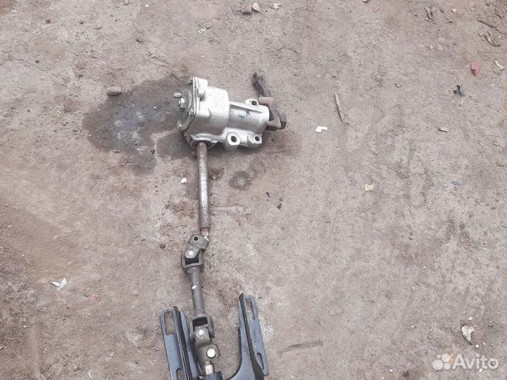 Руевой редуктор и рулевой колонка ваз 2107