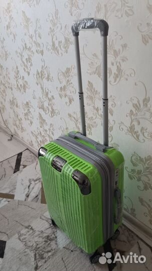 Чемодан ручная кладь