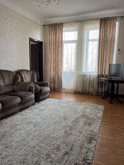2-к. квартира, 50 м², 2/4 эт.