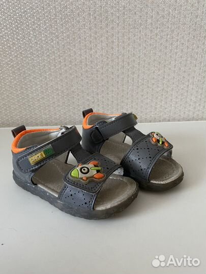Сандалии детские 22