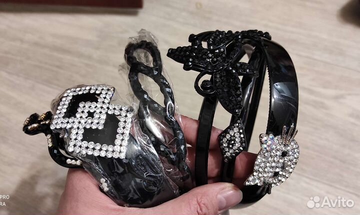 Бусы из натуральных камней новые