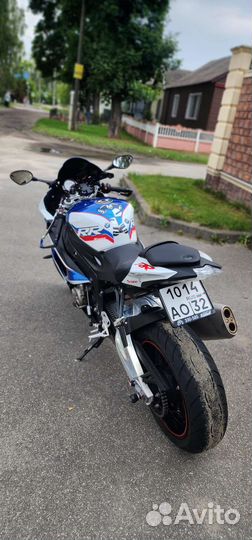 Мотоцикл BMW s 1000rr