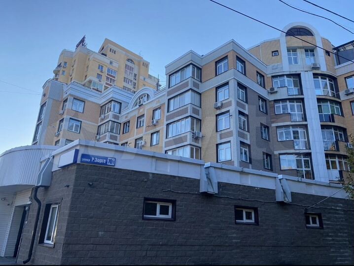 3-к. квартира, 112 м², 14/16 эт.