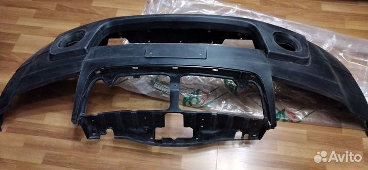 Бампер передний suzuki grand vitara