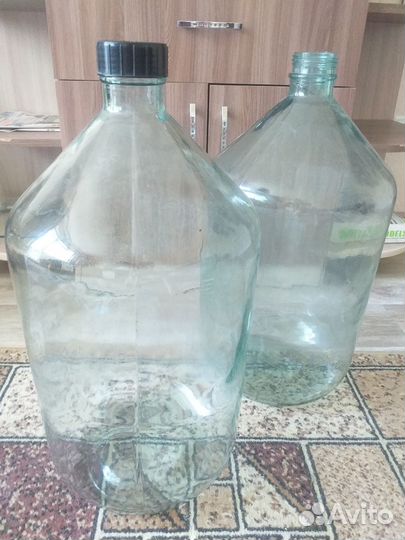 Продам бутыли 20 литров.1500 рублей
