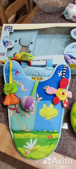 Игрушка в автомобиль