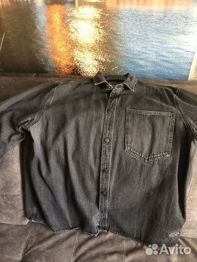 Мужская джинсовая рубашка