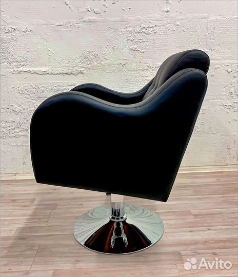 Кресло парикмахерское